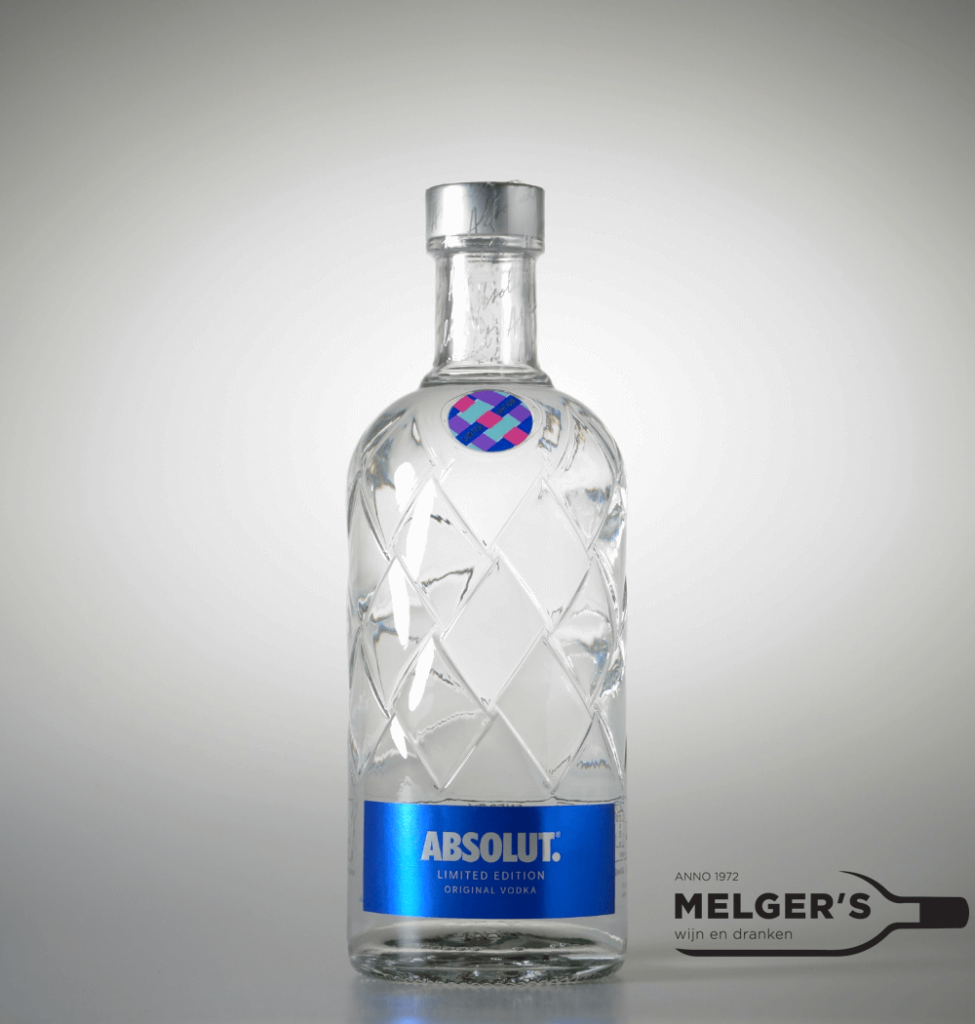 Absolut Vodka Woven As One 70cl Melgers Wijn En Dranken