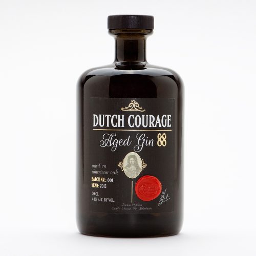 zuidam-dutch-courage-aged-gin.jpg